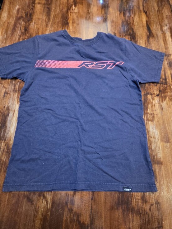 rst Other - RST Fade Men's T-Shirt Medium Black & Red Vintage 90s  Motorcycle Racing
